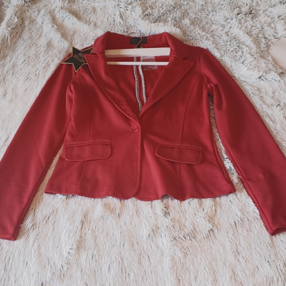 Nice Red Blazer! Ideal for Christmas night!!!